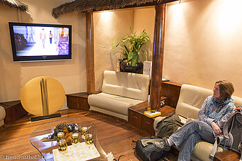in der Lounge nach Ankunft auf den Seychellen