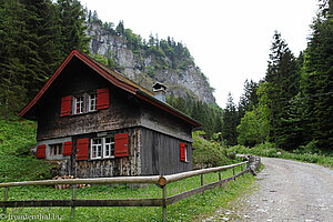 Wanderweg zwischen Brülisau und Plattenbödeli