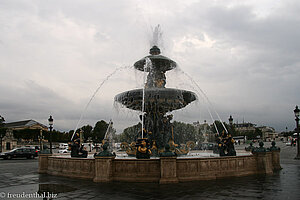 Brunnen auf dem Place de la Concorde