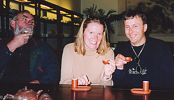 Annette und Lars bei einer Teezeremonie in Peking