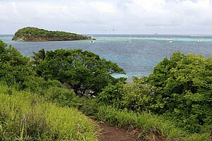 Blick von Petit Bateau nach Baradol