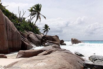 Brandung an der Ostseite von Grande Soeur