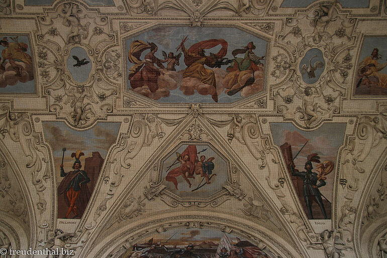 Deckenmalerei im Ledebur Palais