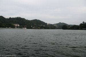 Muhada Wewa (Kandy Lake)