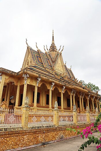 Ziegelofen-Pagode Chùa Lò Gach im Mekong-Delta