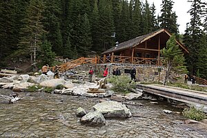 Teehaus am Lake Agnes