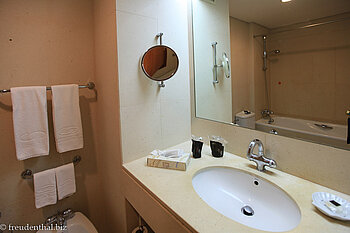 Badezimmer im Hotel Terceira Mar