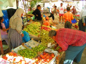 Markttreiben bei Arykanda im Taurusgebirge