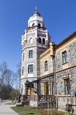 Turm zum Neuen Schloss von Sigulda