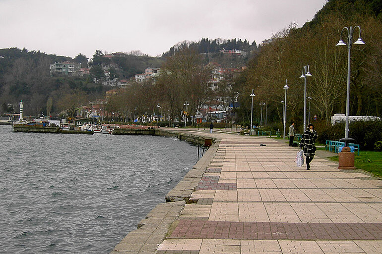 Uferweg am Bosporus