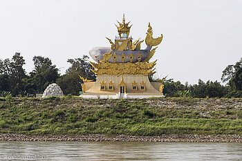 ein Fischtempel beim Mekong