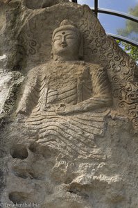 Maya Tathagata-Skulptur - Felsenbuddha