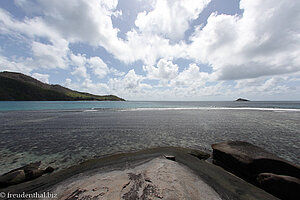 Aussicht von der Ostseite nach Sainte Anne und Beacon Island