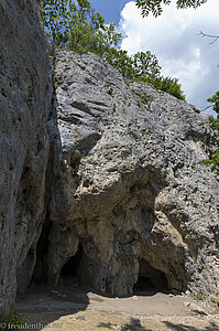 Die Dreieingangshöhle auf dem Rosenstein