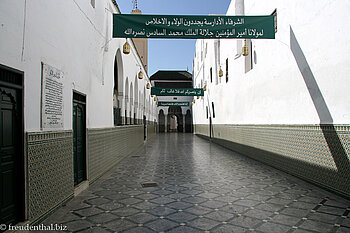 Gang zur Grabmoschee des Idris ibn Abdellah in Moulay Idris