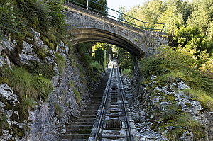 Die Standseilbahn zum Reichenbachfall