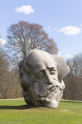 Skulptur des Bildhauers Indulis Ranka