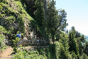 Felsenweg um den Huserstock zum Furggeli