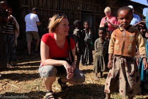Besuch in einem Dorf nördlich Addis Abeba