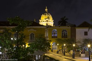 Aussicht von der Mauer auf die Altstadt von Cartagena.
