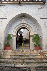 Eingang zum Kloster Chrysorrogiatissa