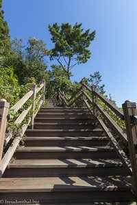 Treppen im Yi Sun-sin Park