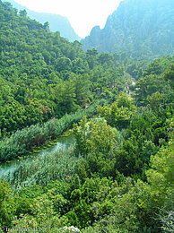 Fluss bei Olympus in der Türkei