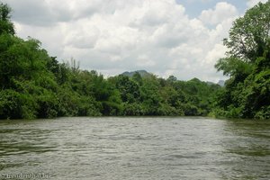 Flussfahrt auf dem River Kwai