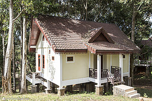 Wohnhütte beim Baan E-Tu Waterfall Resort