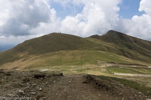 Blick zum Varful cu Dor im Bucegi Gebirge