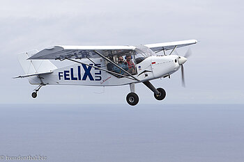 Annette im Ultraleichtflieger von Felix ULM