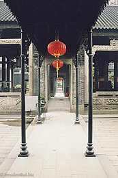 Laternengang im Ahnentempel der Chen bei Guangzhou