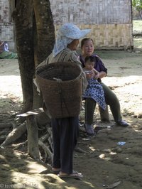 im Hmong-Dorf Phathao bei Vang Vieng