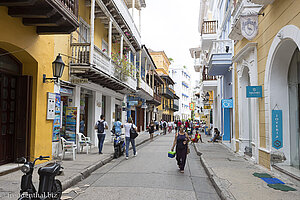 Koloniale Gasse im El Centro von Cartagena.