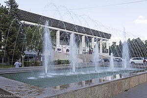 Brunnen vor dem Opernhaus in Chisinau