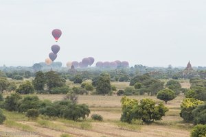Ballons starten bei Bagan