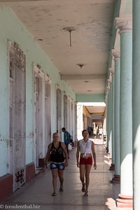 Arkadengang bei Cienfuegos