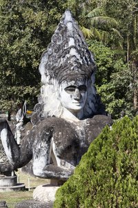 Khmer-Statue im Buddhapark bei Vientiane