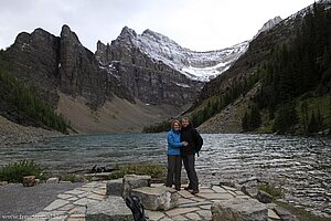 Annette und Lars am Lake Agnes