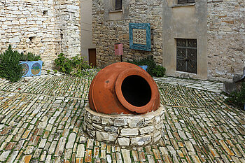 Tonkrug in Pano Lefkara