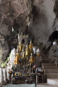 in der Tham Loum - Pak-Ou-Höhlen