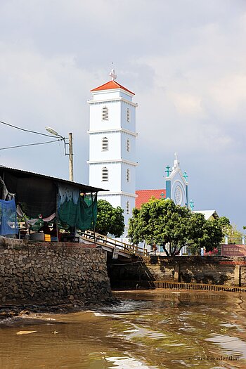 Kirche Họ Đạo Cái Muối auf An Binh im Mekong-Delta