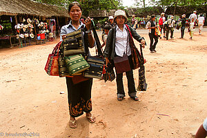 Ta Phrom - oder auch Hallo-Markt