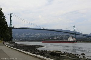 Lions Gate Bridge - Stanley Park Vancouver