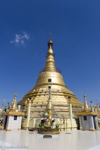 Stupa bei der Botataung Pagode von Yangon