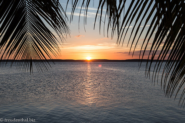 Sonnenuntergang beim Hotel Jagua an der schönen Punta Gorda