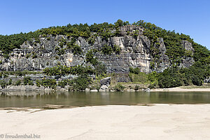 Blick auf die Buyongdae-Klippen vom Hahoe Folk Village aus