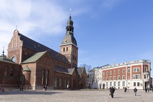Der Domplatz - einer der jungen Plätze Rigas.