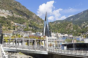 Glasturm in Andorra la Vella