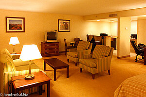 Wohnbereich der Sheraton-Suite (Zimmer 254)